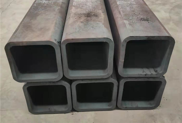 永城大口径无缝方管